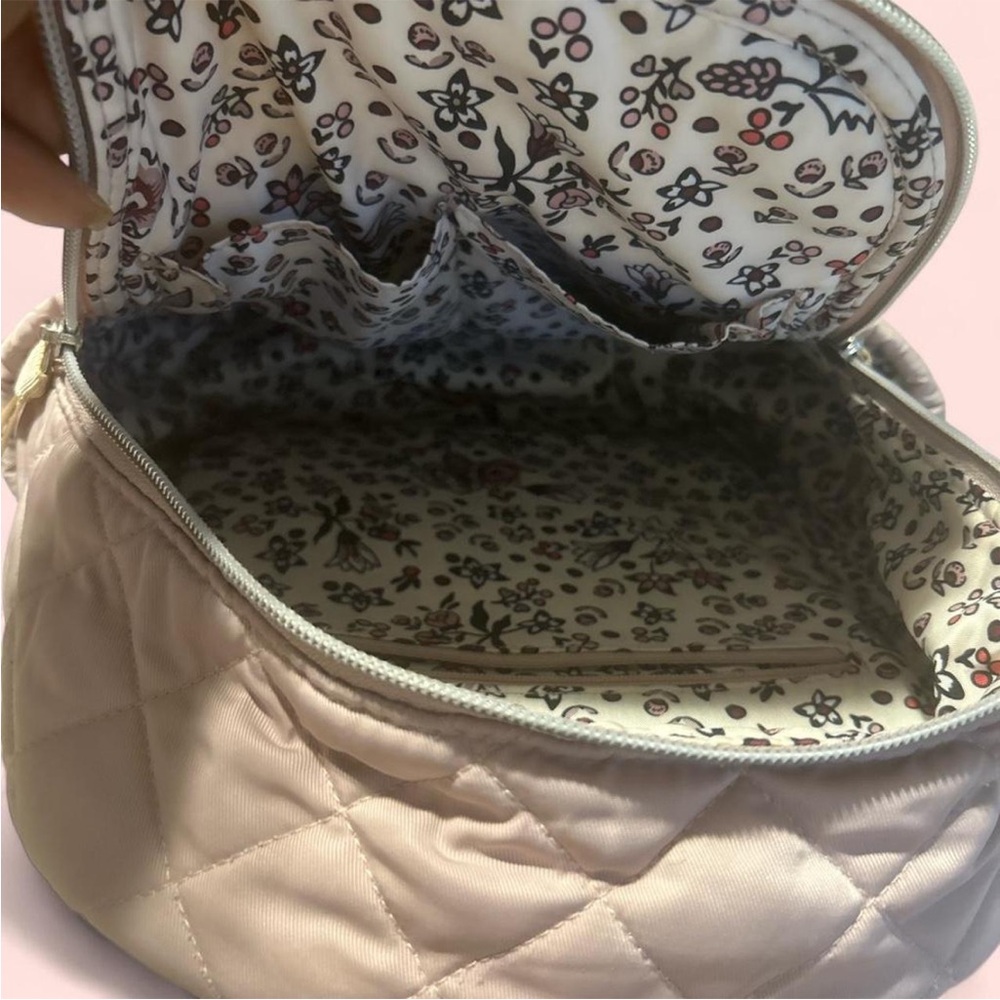 Quilted Tan Backpack - Picture 3 of 4